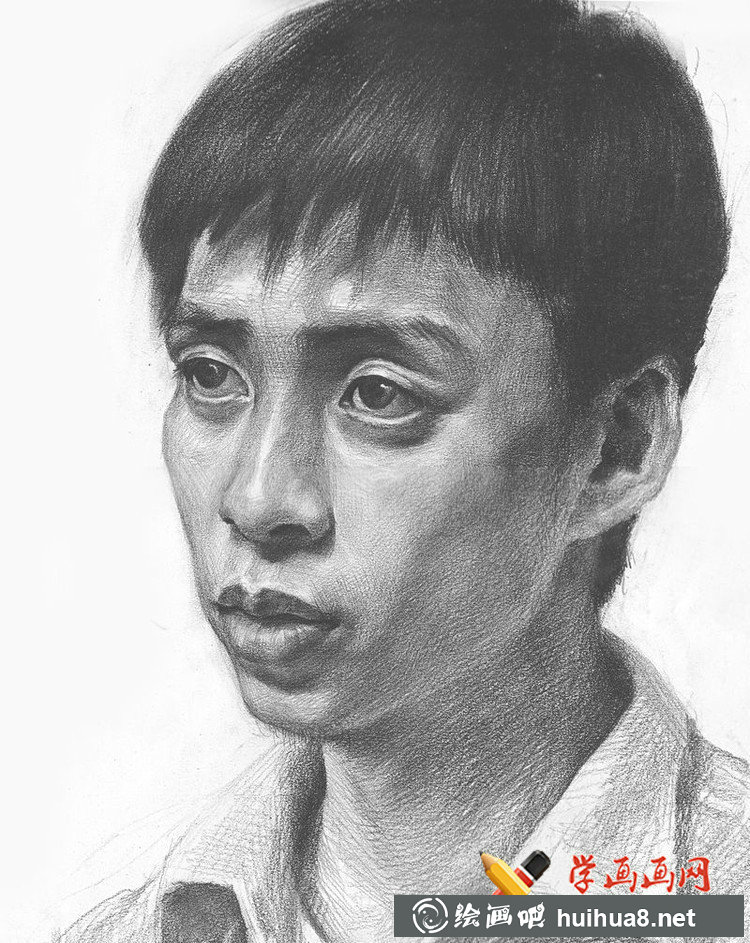 鲁美学生优秀素描头像作品