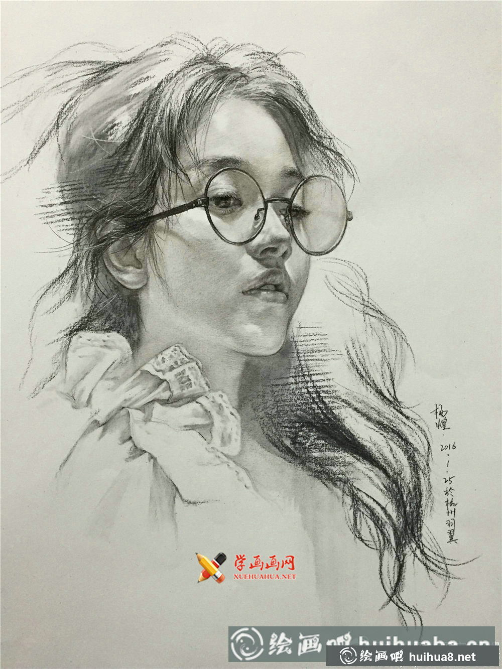 美女素描图片集