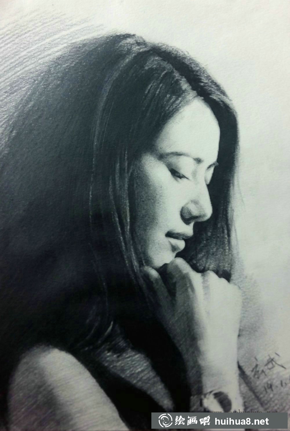 高圆圆素描头像