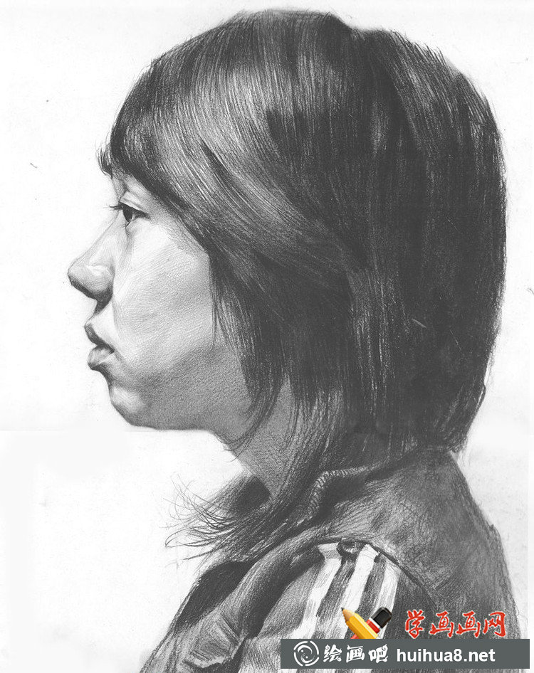 鲁美学生优秀素描头像作品