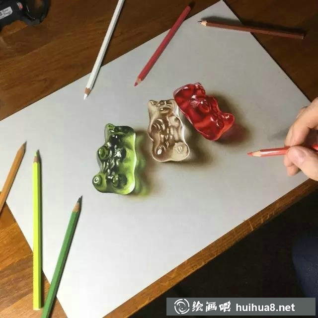 一组外国物品超写实彩铅画作品欣赏