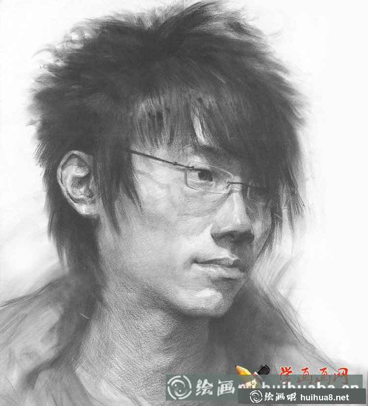 鲁美学生优秀素描头像作品
