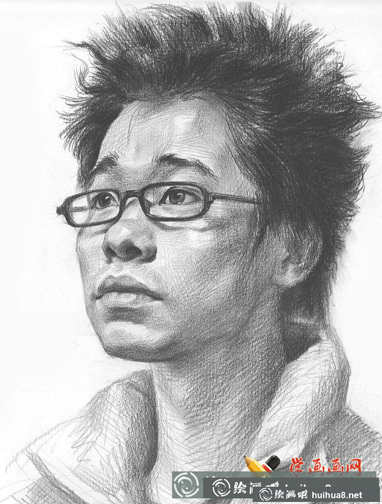 鲁美学生优秀素描头像作品