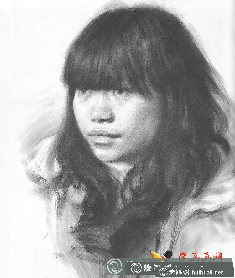 鲁美学生优秀素描头像作品