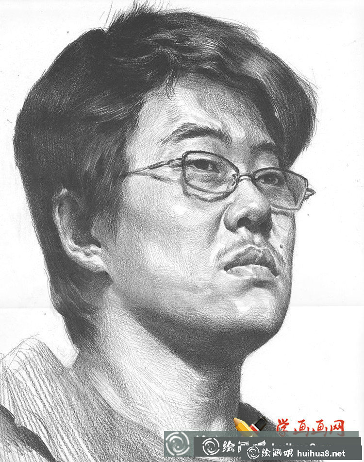 鲁美学生优秀素描头像作品