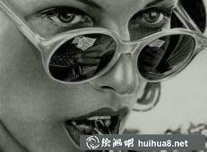 超现实主义画家Paul的素描作品《夜曲》