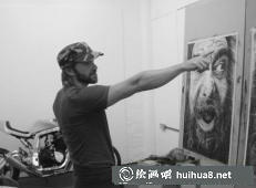 国外多角度超写实素描男头像5.jpg