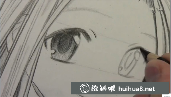 漫画女生眼睛画法